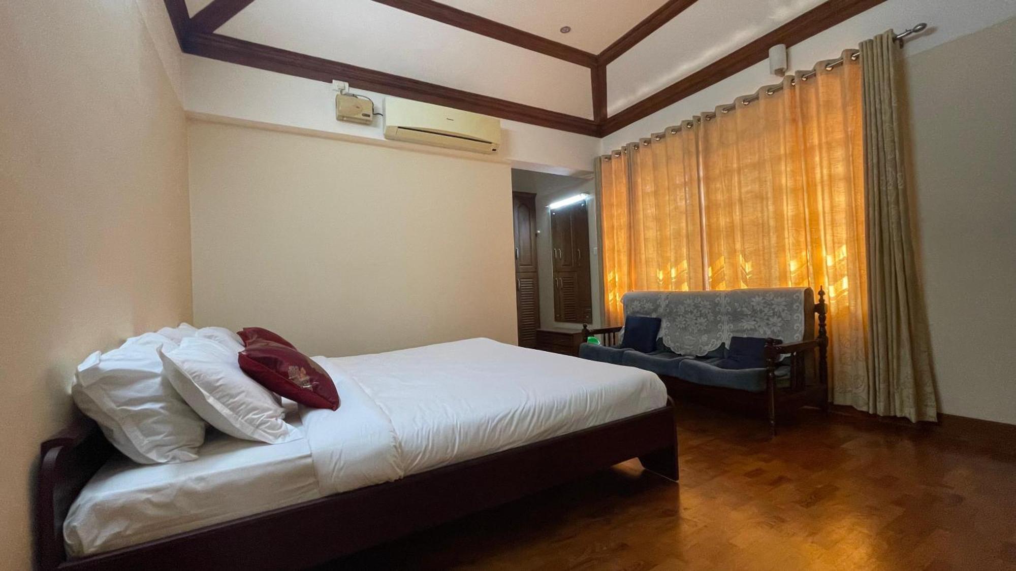 Pinky'S Villa Thiruvananthapuram Ngoại thất bức ảnh